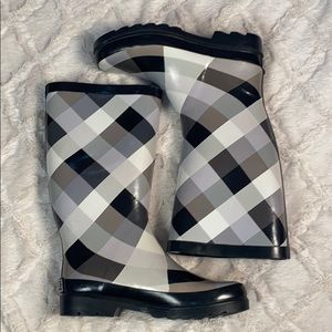 Sugar Rain Boots Size 7M